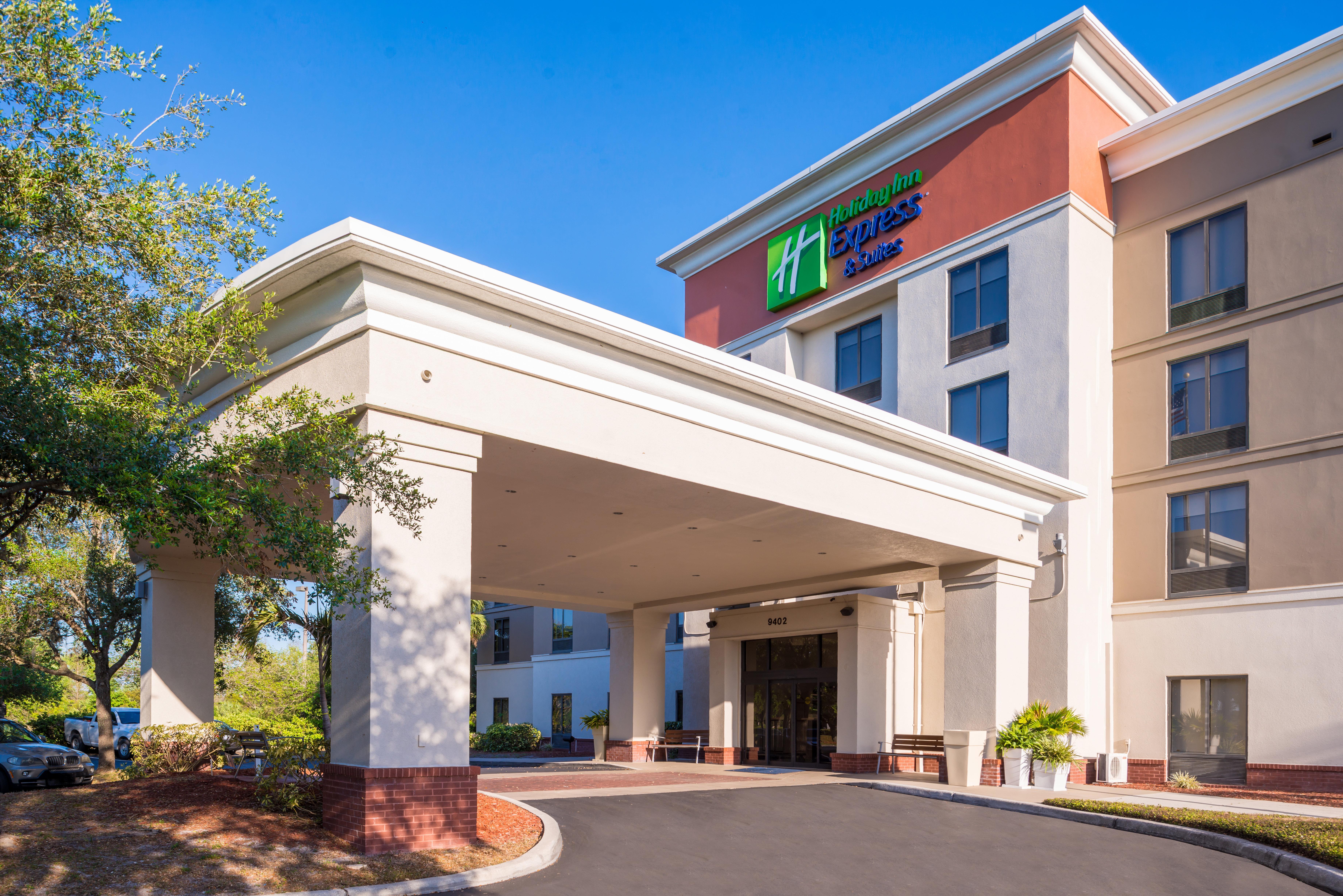 West Chase Holiday Inn Express Hotel & Suites Tampa-Anderson Road-Veterans Exp By Ihg מראה חיצוני תמונה