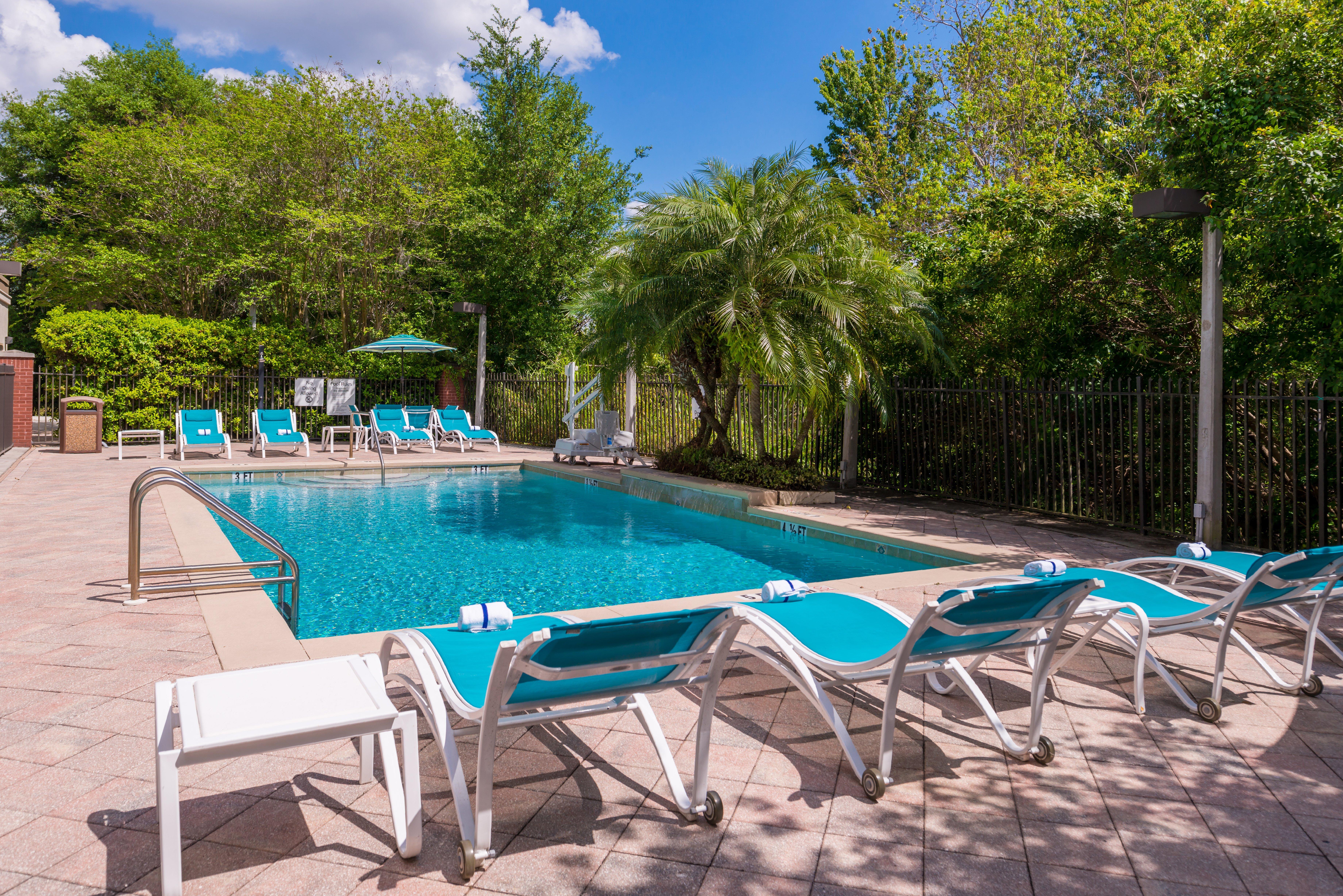 West Chase Holiday Inn Express Hotel & Suites Tampa-Anderson Road-Veterans Exp By Ihg מראה חיצוני תמונה