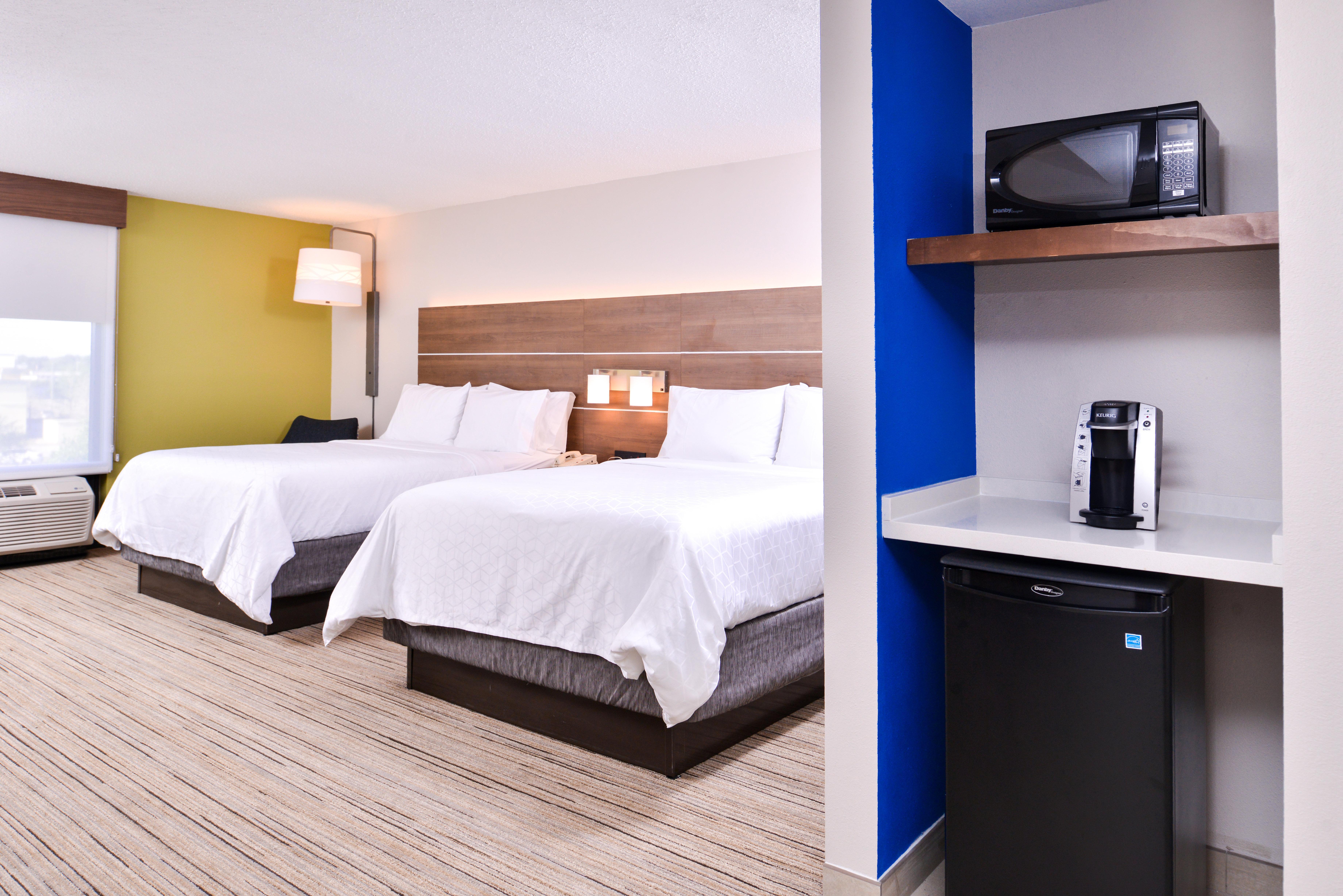 West Chase Holiday Inn Express Hotel & Suites Tampa-Anderson Road-Veterans Exp By Ihg מראה חיצוני תמונה